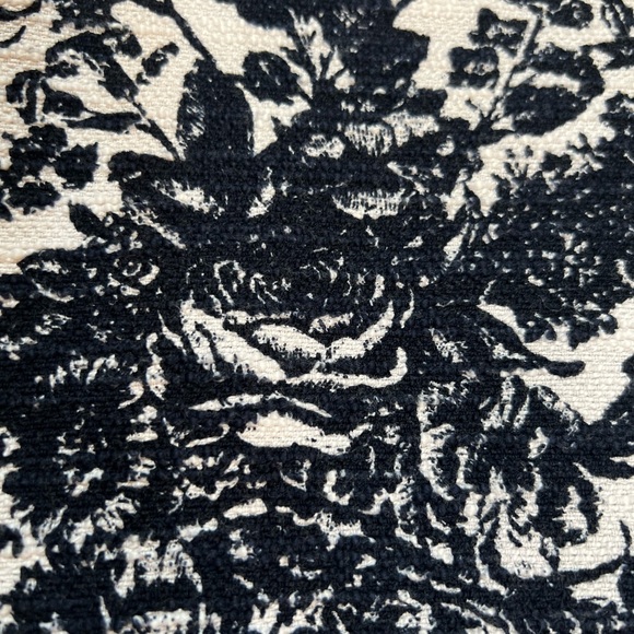 Talbots Petite, Size 0, Floral Blazer, Blue Navy/white - Picture 7 of 9